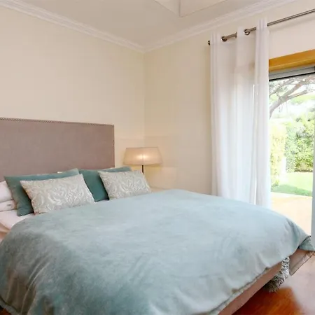 Da Vinha Cd233, Quiet Area, Sleeps 10 - Clever Details Villa Vilamoura