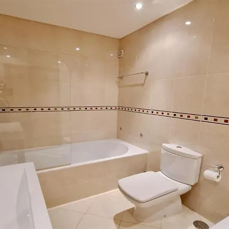 Da Vinha Cd233, Quiet Area, Sleeps 10 - Clever Details Villa Vilamoura