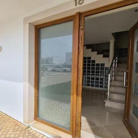 Da Vinha Cd233, Quiet Area, Sleeps 10 - Clever Details Villa *