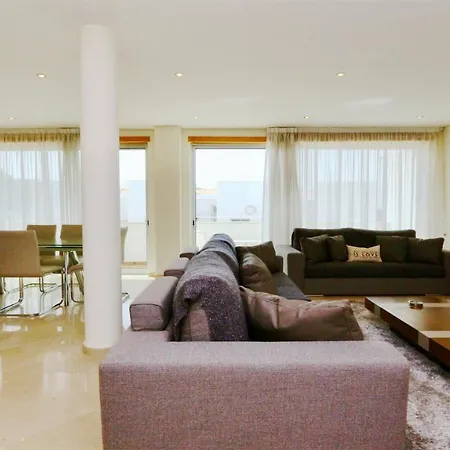 Da Vinha Cd233, Quiet Area, Sleeps 10 - Clever Details فيلة
