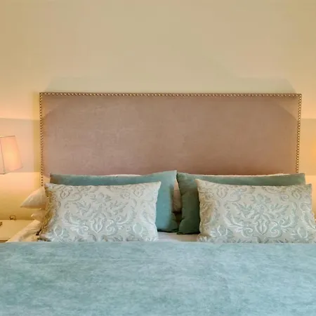 Da Vinha Cd233, Quiet Area, Sleeps 10 - Clever Details فيلة