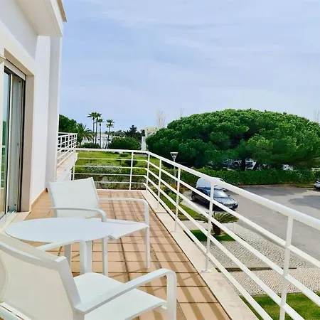 Da Vinha Cd233, Quiet Area, Sleeps 10 - Clever Details فيلة فيلامورا