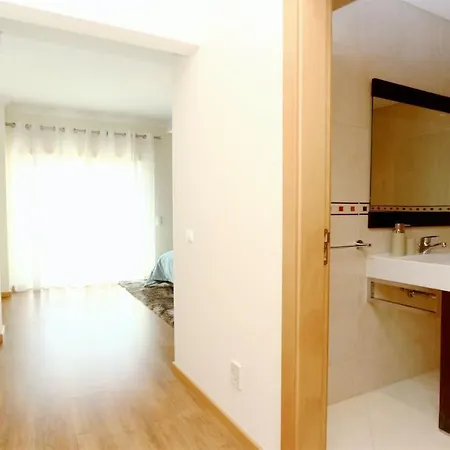 Da Vinha Cd233, Quiet Area, Sleeps 10 - Clever Details * فيلامورا